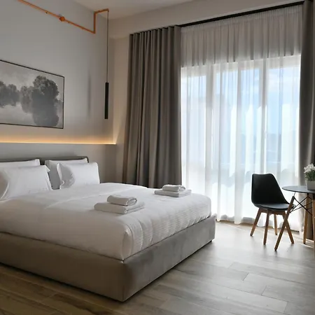 Cosmos Luxury Tiran